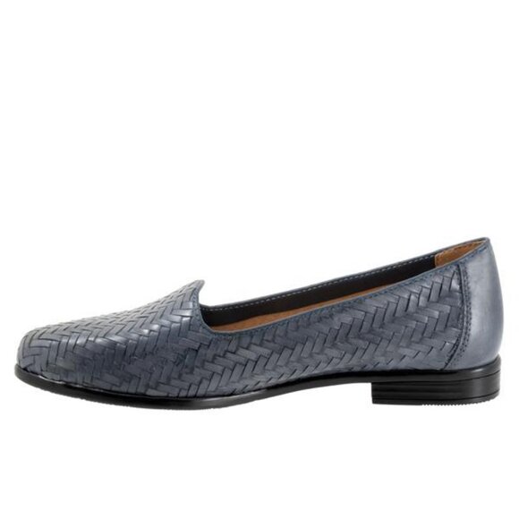 NEW Trotters Woven Blue Leather Liz Loafers / Flats - Picture 3 of 6